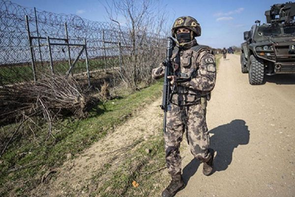 Edirne'de 2 FETÖ üyesi Yunanistan'a kaçarken yakalandı