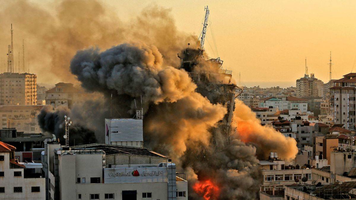 İsrail okul bombaladı! Çok sayıda kişi öldürüldü