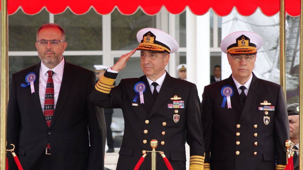 Oramiral Tatlıoğlu: Karadeniz'de NATO veya ABD'yi istemiyoruz