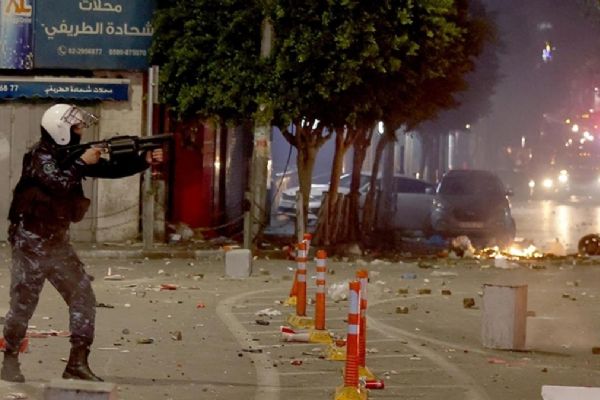 İşgalci İsrail'den Batı Şeria'da gece baskını! Ölü ve yaralılar var