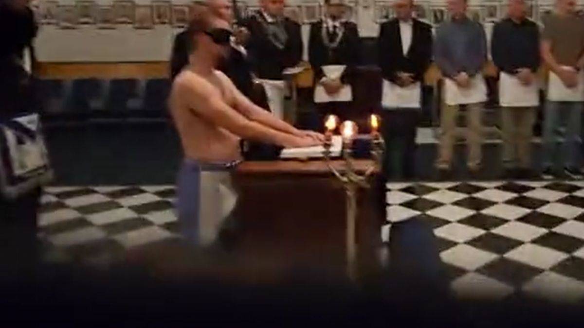 Gizli mason ayini görüntüleri