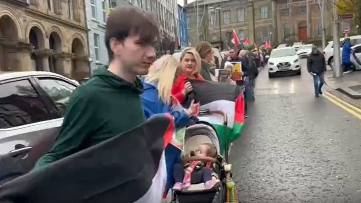 İrlandalılar Gazze için haftalardır ayakta