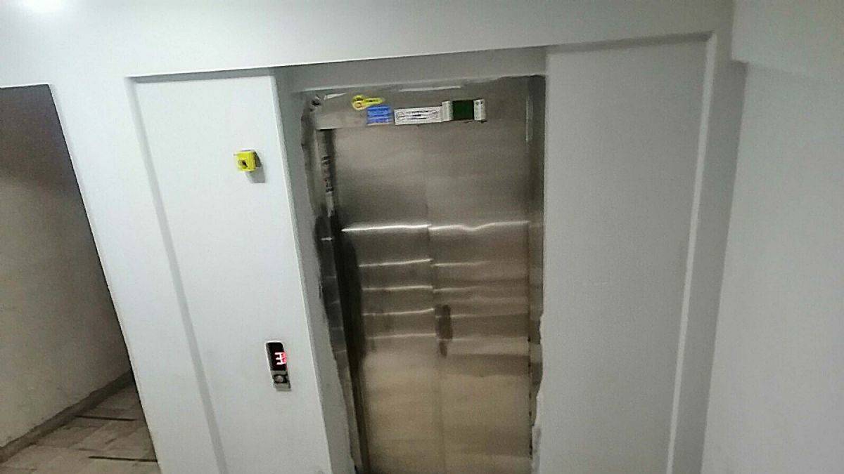 Manisa'da anne ile kızı, asansörde ölü bulundu