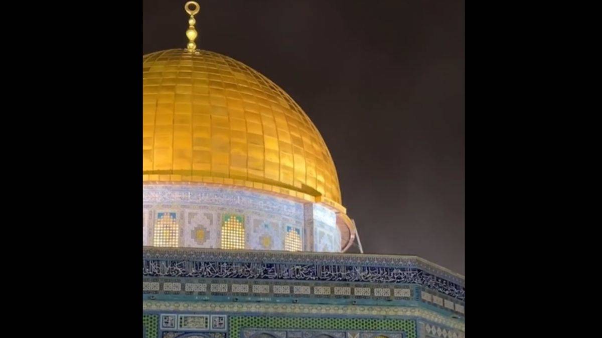 Mescid-i Aksa'da sessizlik, hüzün ve yağmur