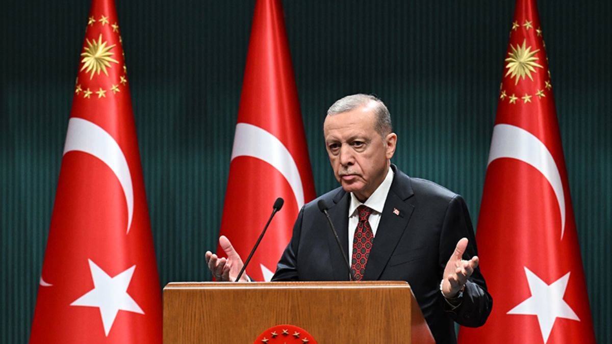 Erdoğan: Holokost utancı, Avrupalı liderleri adeta esir almış