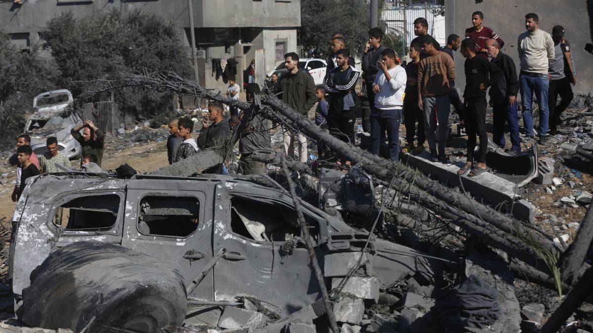 İsrail, Gazze'de 14 binden fazla insan katletti