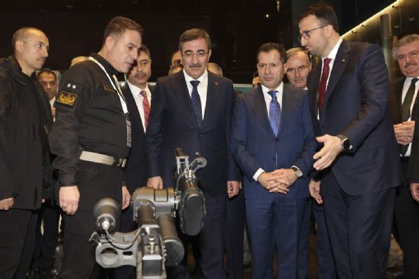 Dışa bağımlılık yüzde 80'den yüzde 20'ye geriledi! Cumhurbaşkanı Yardımcısı Yılmaz: Değişim değil, bir devrim oldu