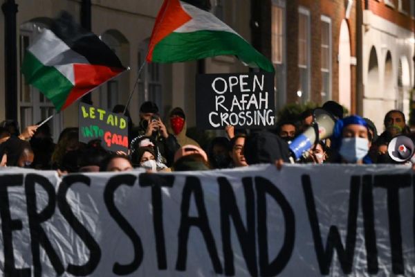 Londra'da Filisin'e destek: Refah Sınır Kapısı'nın açık tutulması istendi