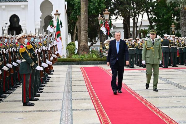 Erdoğan'ın Cezayir ziyareti sonrası çarpıcı açıklama: Daha önce ortaya atılmamış alanlarda işbirliği yapılacak