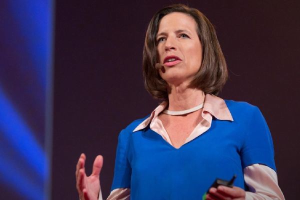 BM Küresel İletişim Başkanı Fleming: Yapay zeka, dezenformasyonun yayılmasını hızlandırıyor