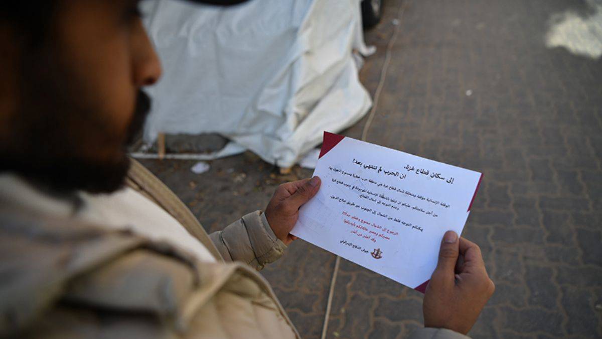 Gazzeliler geri dönüyor; İsrail savaş uçakları bildiri dağıttı