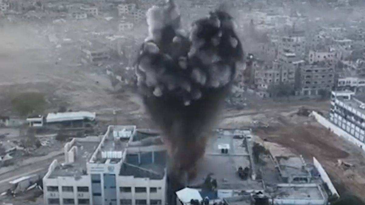 İsrail 'tünel' bulamadığı hastaneyi bombaladı; ateşkesten sonra mı vuruldu?