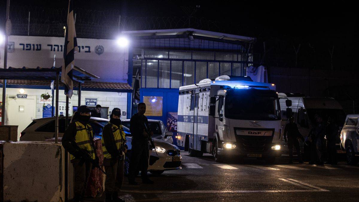 İsrail'den serbest bırakılan Filistinli tutuklulara yasaklar