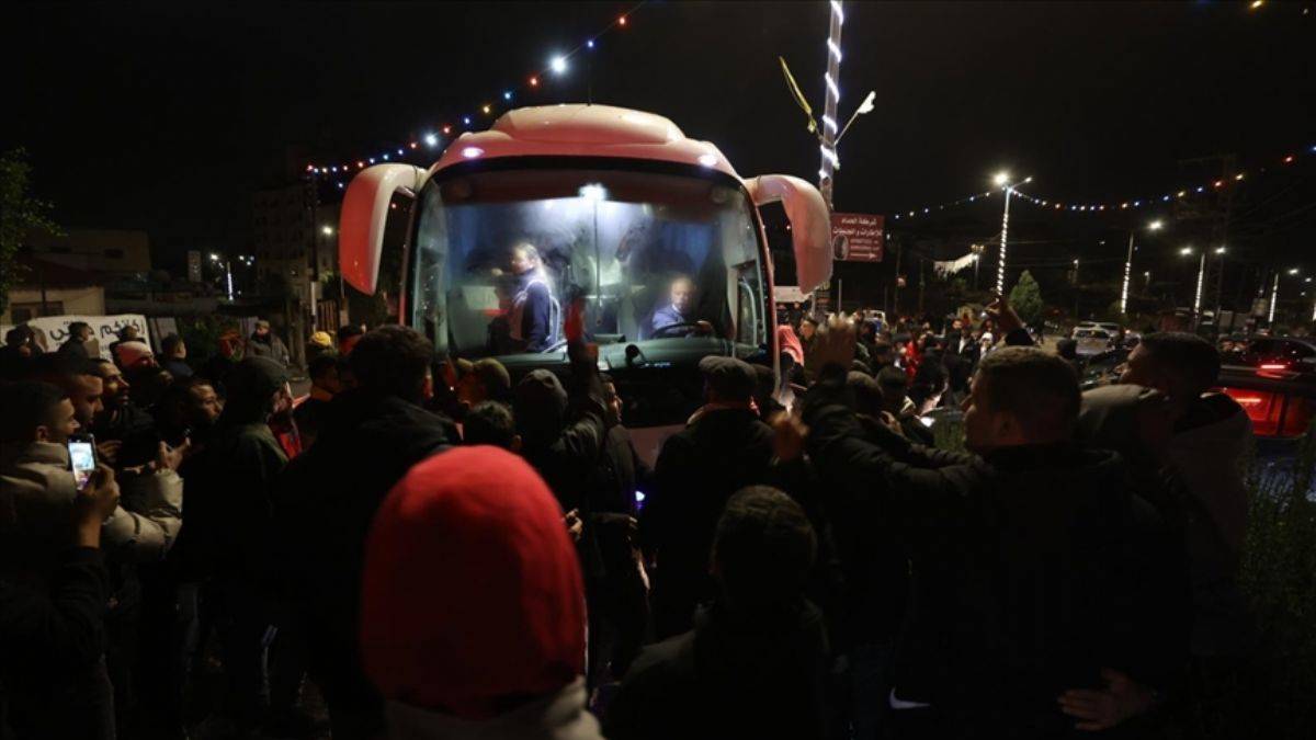 33 Filistinli serbest, 50 Filistinli listesi kabul edildi