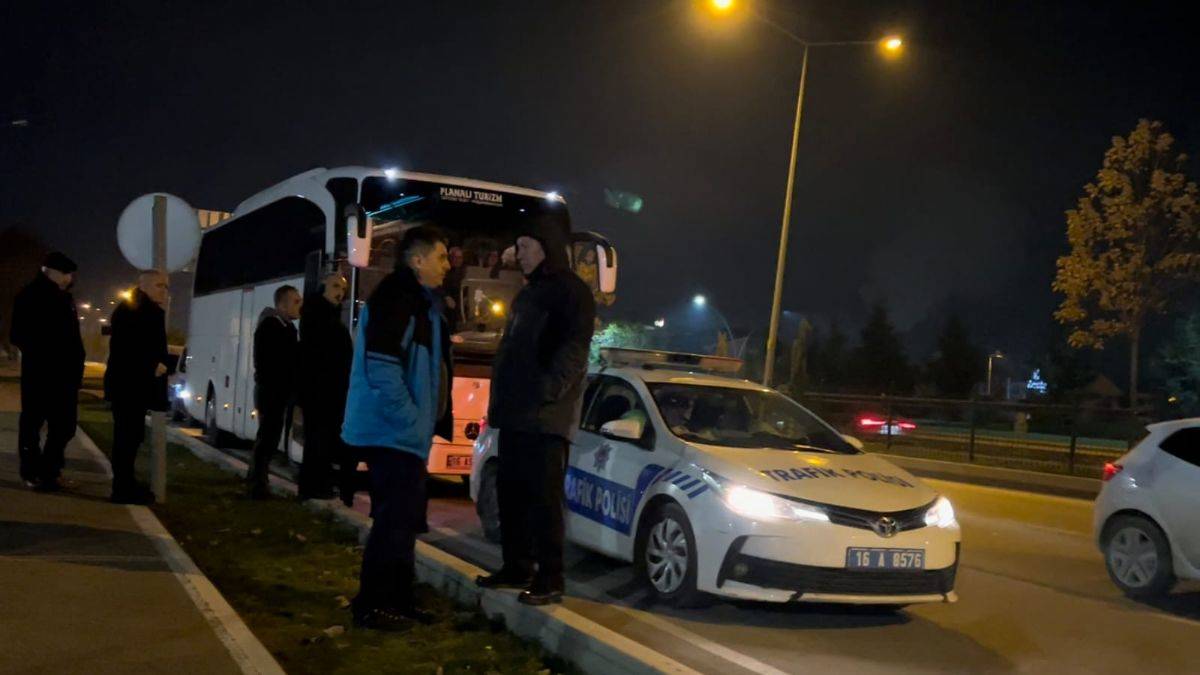 Anıtkabir yolcularını taşıyan otobüs çalıntı çıktı