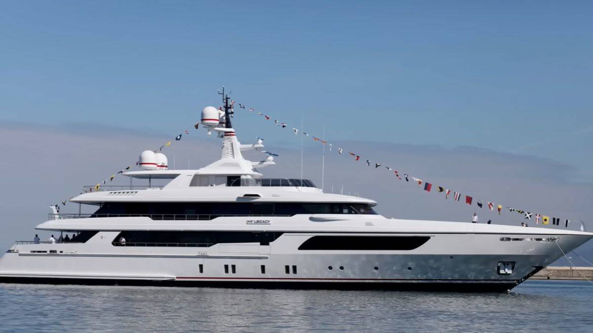 Zelenski'nin 75 Milyon dolar değerinde iki süper yat aldığı ortaya çıktı