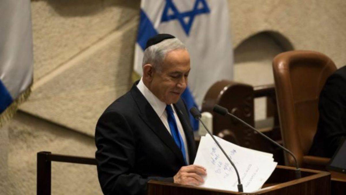 Netanyahu: Saldırmaya devam edeceğiz