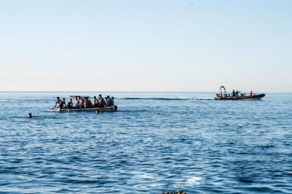 İspanya'da sürat teknesinden atılan düzensiz göçmenlerden 4'ü öldü