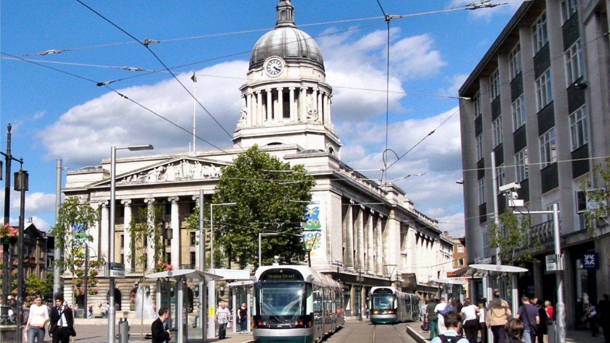 İngiltere'de peş peşe belediye iflasları