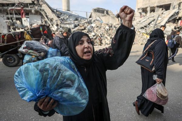 Filistinlilerin inançlı duruşundan etkilendi! ABD'li kadın Müslüman oldu