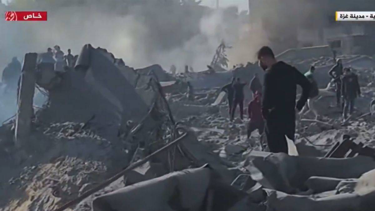 İsrail saldırısında enkaz altından 300 şehit ve yaralı çıkarıldı