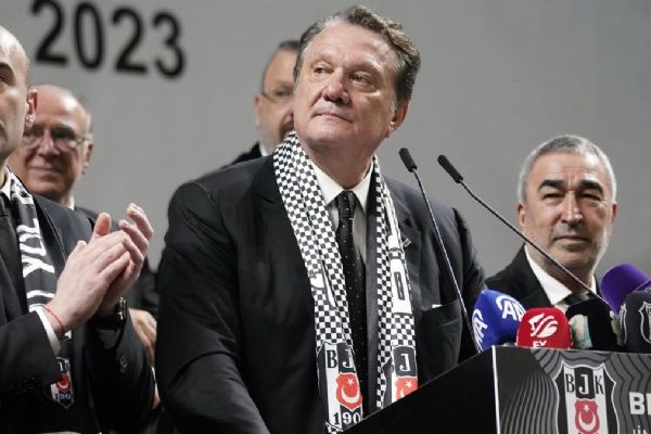 Beşiktaş'ta yeni dönem başlıyor! Kara Kartal'ın 35. başkanı Hasan Arat