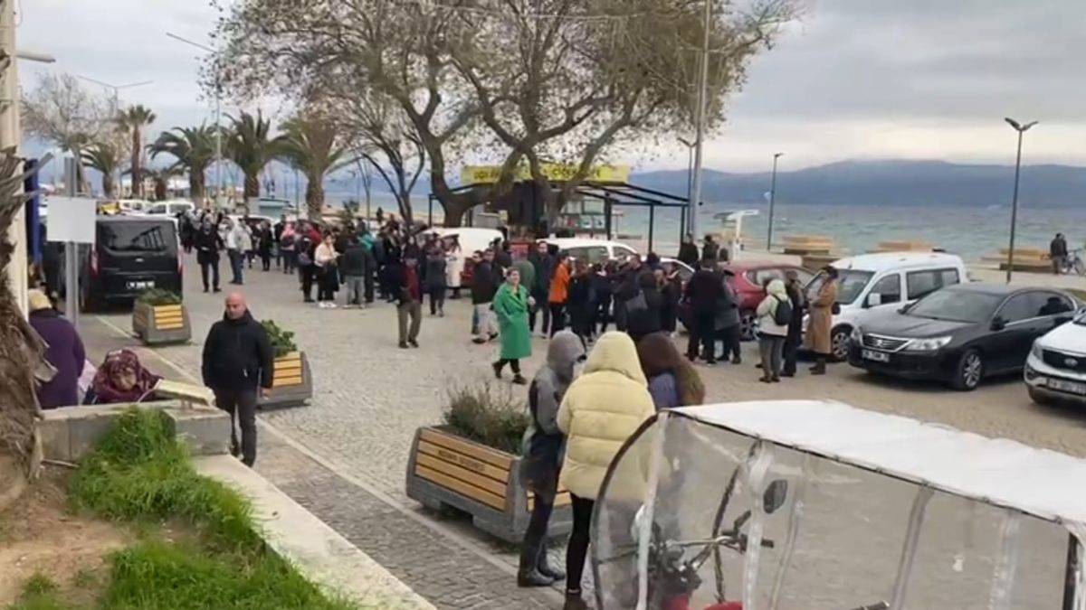 Marmara'da üst üste deprem; İstanbul sallandı!