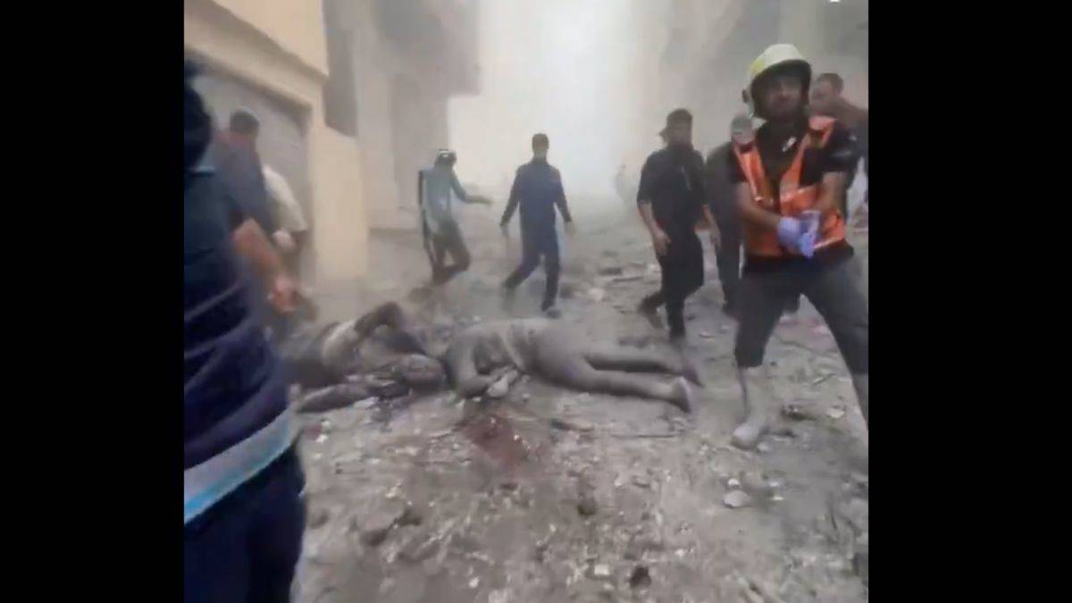 Ağır yaralı Filistinliye Kelime-i Şehadet'i hatırlattı