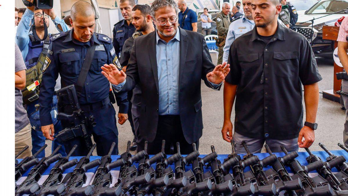 İsrail'de üst düzey istifa