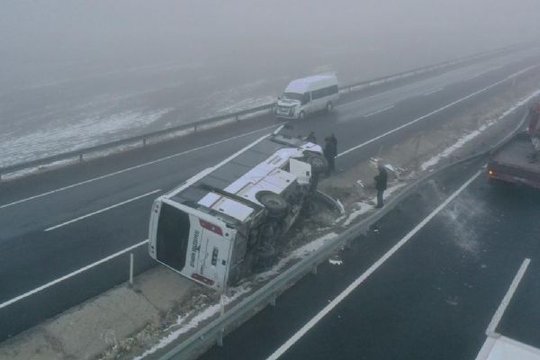 Ağrı'da 7 aracın karıştığı zincirleme kaza: Çok sayıda yaralı var