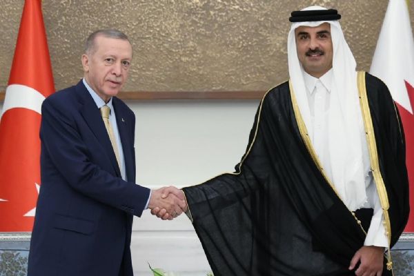 Türkiye'den Katar'la 5 milyar dolarlık ticaret hacmi hedefi