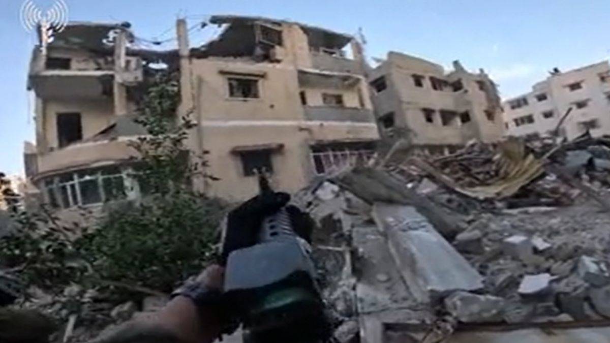 İsrail teröristlerinin 'Kassam ile çatışma' videosu; Kimle çatıştıkları anlaşılamadı!