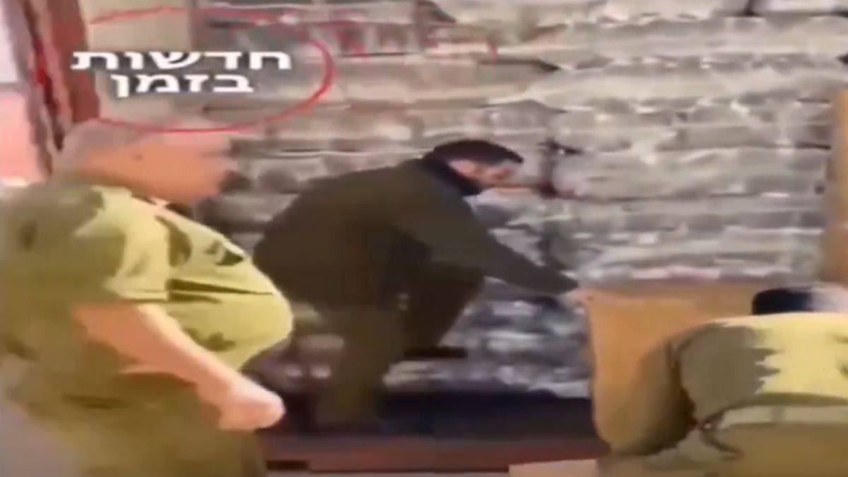 Davutoğlu: 'İsrail'e gemi gitmiyor' diyemiyorlar