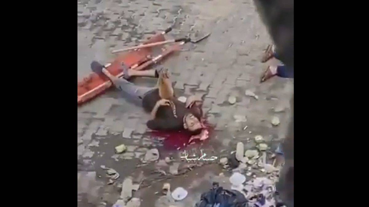 İsrail teröristleri yoldan geçen Filistinlileri katletti