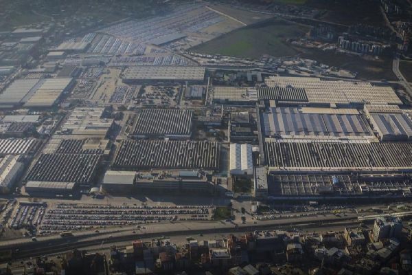 Otomobil devinden 400 milyon euroluk Türkiye kararı! Yeni planlarını duyurdular