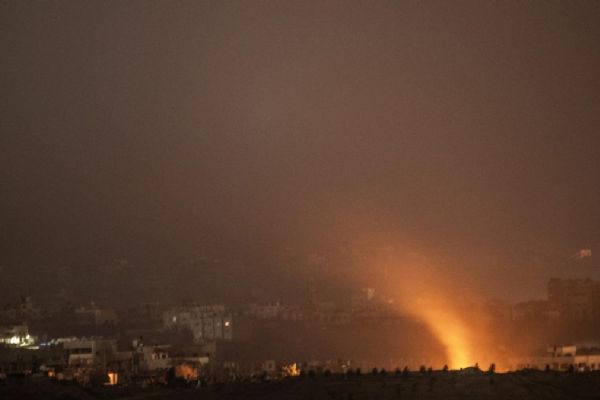 İsrail gece boyu Gazze'yi kana boyadı: Çok sayıda şehit ve yaralı var