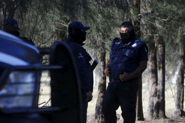 Köylüler ile çete arasında kanlı çatışma: 11 ölü