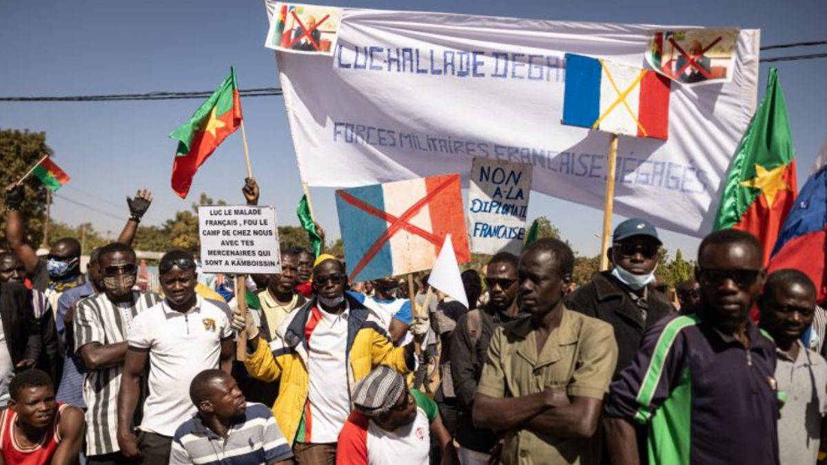 Burkina Faso da Fransızcayı kaldırdı