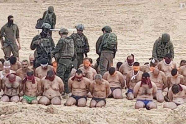 Yarı çıplak kelepçeleyerek yan yana dizdiler! Filistinliler İsrail zulmünü anlattı