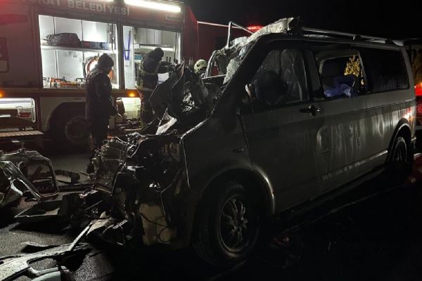 Tokat'ta dehşet verici kaza: 5 kişi hayatını kaybetti