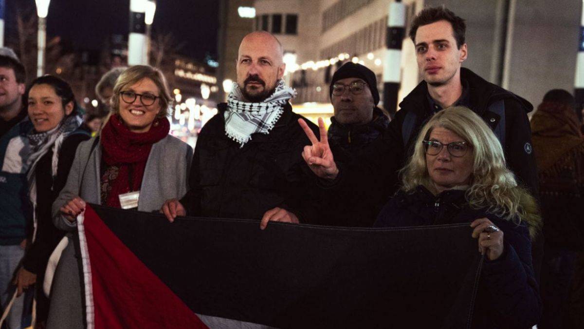 AB'yi dünyaya rezil eden adam