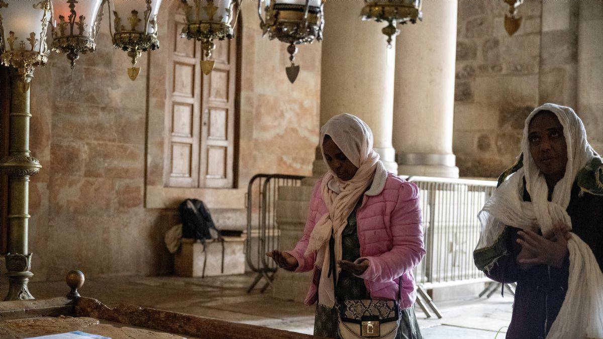 'Noel' tepkisi: Gazze'de soykırım yaşanırken eğlenmek olmaz