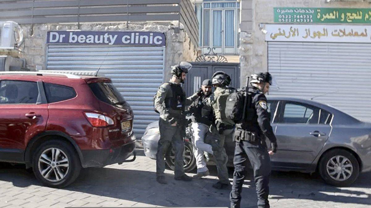 İsrail güçleri AA muhabirini darp etti