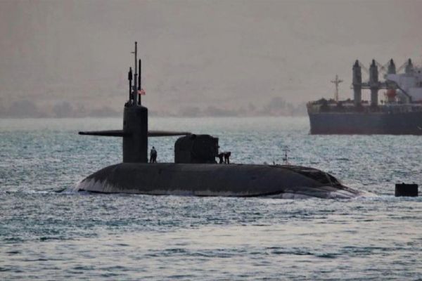 ABD'nin nükleer denizaltısı Güney kore'de