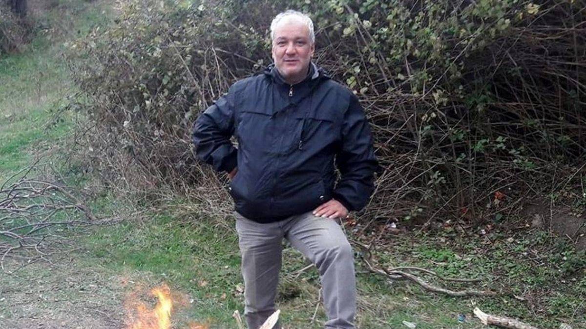 Babasını 10 yerinden bıçaklayarak öldürdü