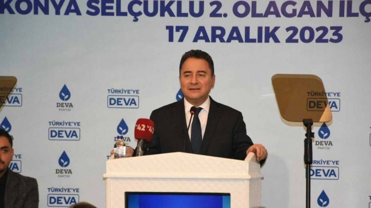 Babacan: Türkiye'de zengin daha zengin, yoksul daha yoksul oluyor