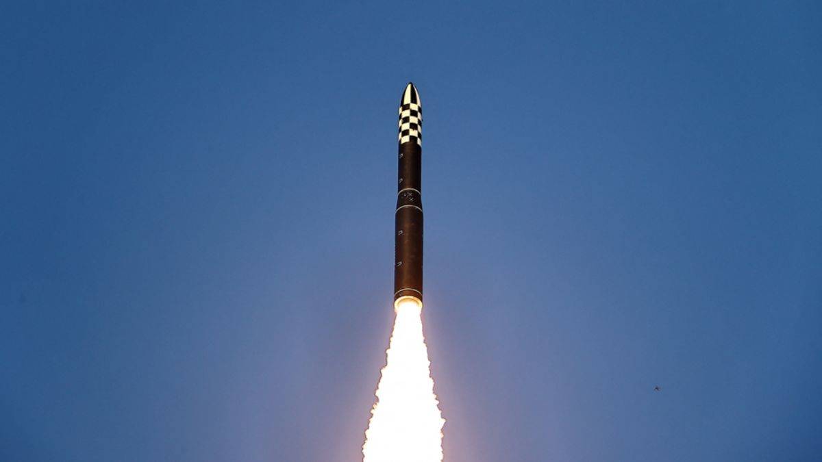 ABD'yi yeni füze ile tehdit etti