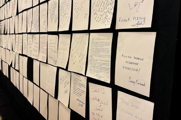 Milletvekillerinden Meclis'te anlamlı mesaj