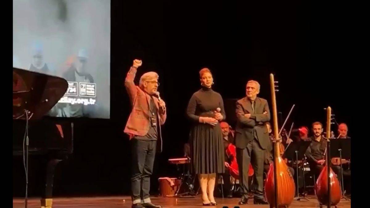 Okan Bayülgen'den 'Yaşasın Filistin' çıkışı