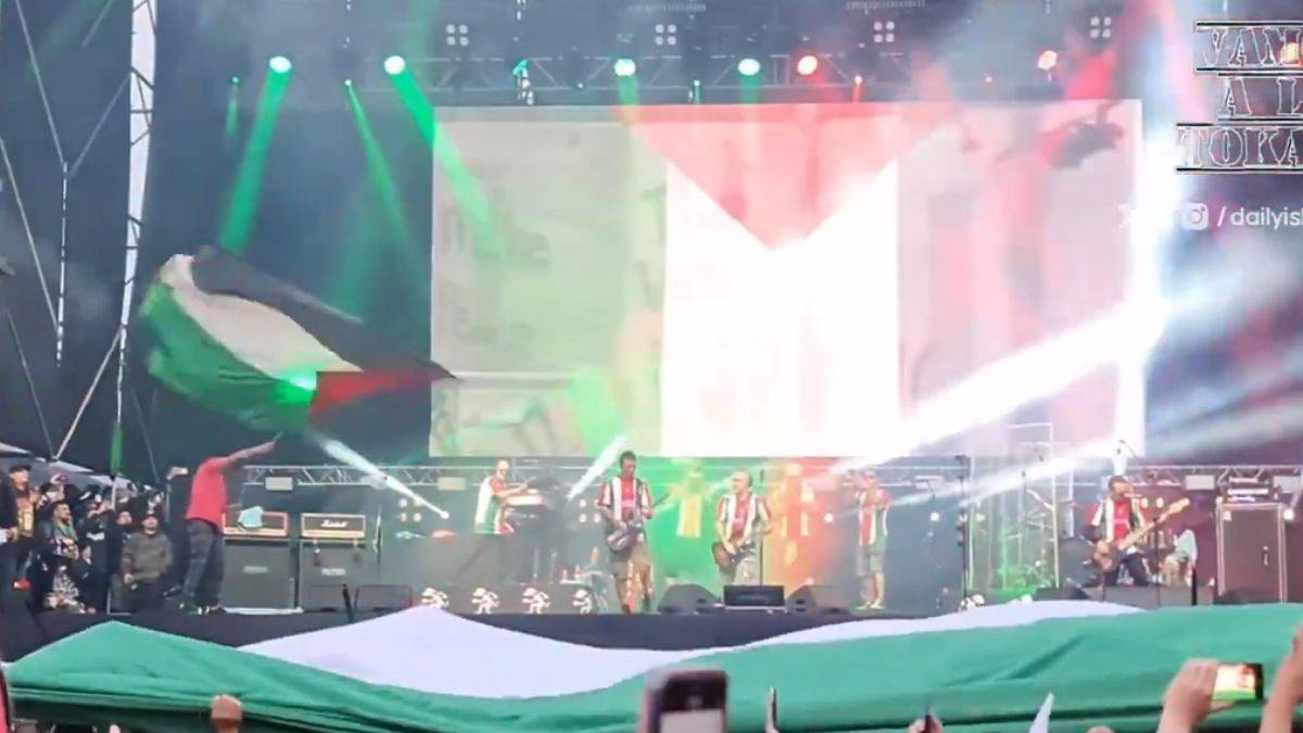 Ünlü müzik grubu 'İntifada' şarkısıyla sarsıyor